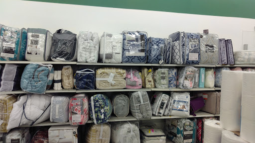 Discount Store «Bargain Hunt», reviews and photos, 560 S Jefferson Ave, Cookeville, TN 38501, USA