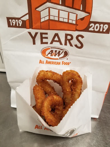 Shopping Mall «Orlando Vineland Premium Outlets», reviews and photos, 8200 Vineland Ave, Orlando, FL 32821, USA