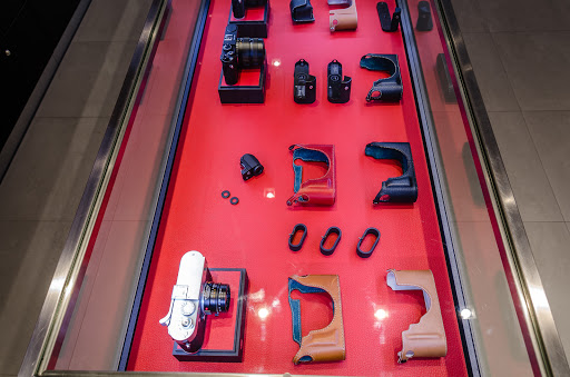 Camera Store «Leica Store Miami», reviews and photos, 372 Miracle Mile, Coral Gables, FL 33134, USA