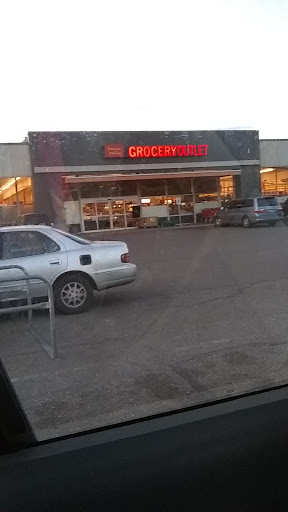 Grocery Store «Grocery Outlet Bargain Market», reviews and photos, 2100 Harrison Ave NW, Olympia, WA 98502, USA