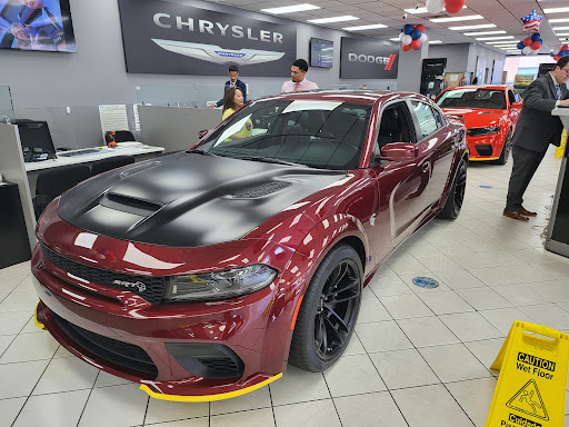 Car Dealer «Bayside Chrysler Jeep Dodge», reviews and photos, 21219 Northern Blvd, Bayside, NY 11361, USA