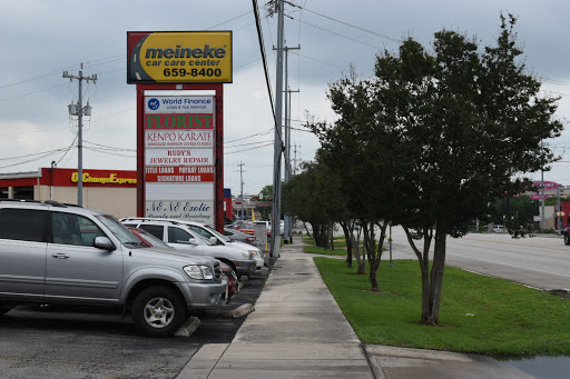 Auto Repair Shop «Meineke Car Care Center», reviews and photos, 1632 Pat Booker Rd Suite 112, Universal City, TX 78148, USA