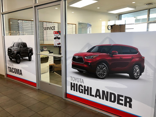 Car Dealer «Grants Pass Toyota», reviews and photos, 375 Redwood Hwy, Grants Pass, OR 97527, USA