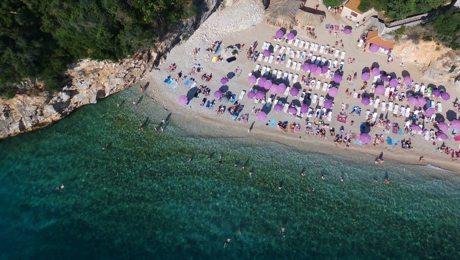 Zdjęcie Sveti Jakov beach z poziomem czystości wysoki