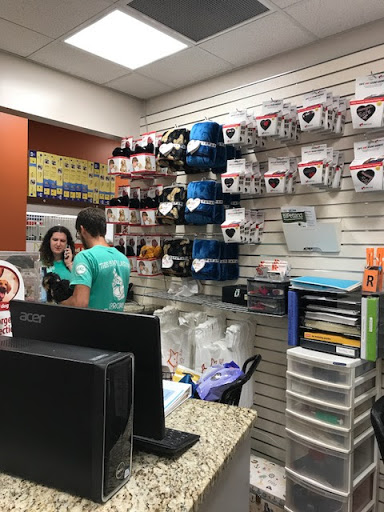 Pet Adoption Service «Petland Novi», reviews and photos, 27200 Novi Rd # A, Novi, MI 48377, USA