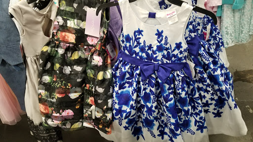 Clothing Store «K&G Fashion Superstore», reviews and photos, 1301 Springfield Ave, Irvington, NJ 07111, USA