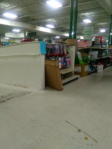 Discount Store «Bargain Hunt», reviews and photos, 6801 Dixie Hwy, Louisville, KY 40258, USA