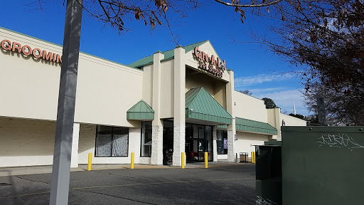 Pet Supply Store «Care-A-Lot Pet Supply Oyster Point», reviews and photos, 301 Oyster Point Rd, Newport News, VA 23602, USA