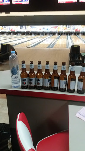 Bowling Alley «AMF Brookgate Lanes», reviews and photos, 14950 Snow Rd, Brook Park, OH 44142, USA