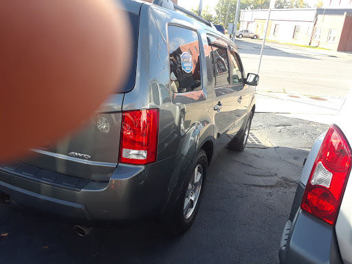 Used Car Dealer «River Front Auto Sales», reviews and photos, 1379 Niagara St, Buffalo, NY 14213, USA