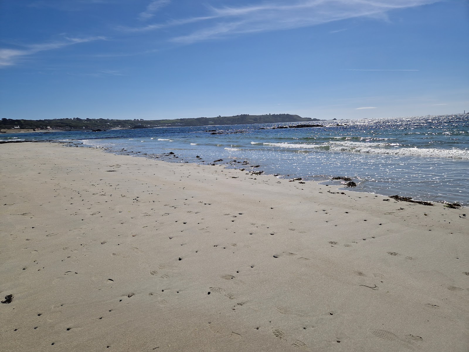 Fotografie cu L'Eree Beach - locul popular printre cunoscătorii de relaxare