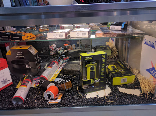 Clothing Store «Sonoma Outfitters», reviews and photos, 2412 Magowan Dr, Santa Rosa, CA 95405, USA