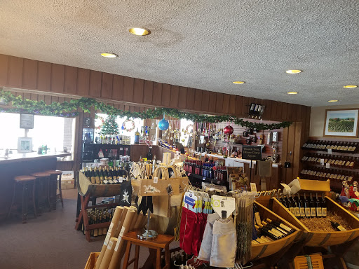 Winery «Woodbury Winery & Vineyards», reviews and photos, 3215 S Roberts Rd, Fredonia, NY 14063, USA
