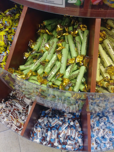 Grocery Store «European Market & Deli 