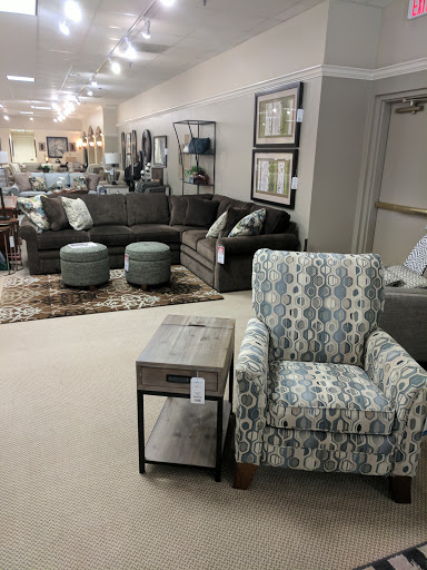 Furniture Store «La-Z-Boy Furniture Galleries», reviews and photos, 9605 Kingston Pike, Knoxville, TN 37922, USA