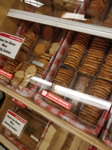 Supermarket «Giant Eagle Supermarket», reviews and photos, 200 Allegheny River Blvd, Verona, PA 15147, USA