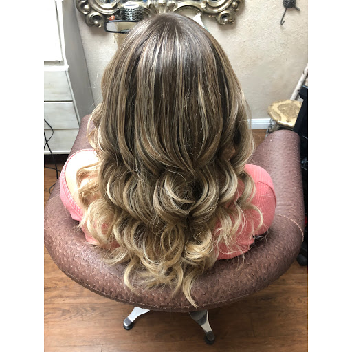 Hair Salon «Gatzby Salon», reviews and photos, 202 S Austin Ave #102, Georgetown, TX 78626, USA