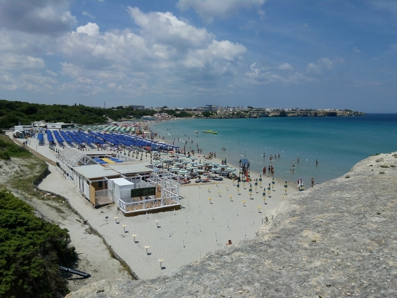 Foto de Spiaggia Torre dell'Orso - recomendado para viajantes em família com crianças