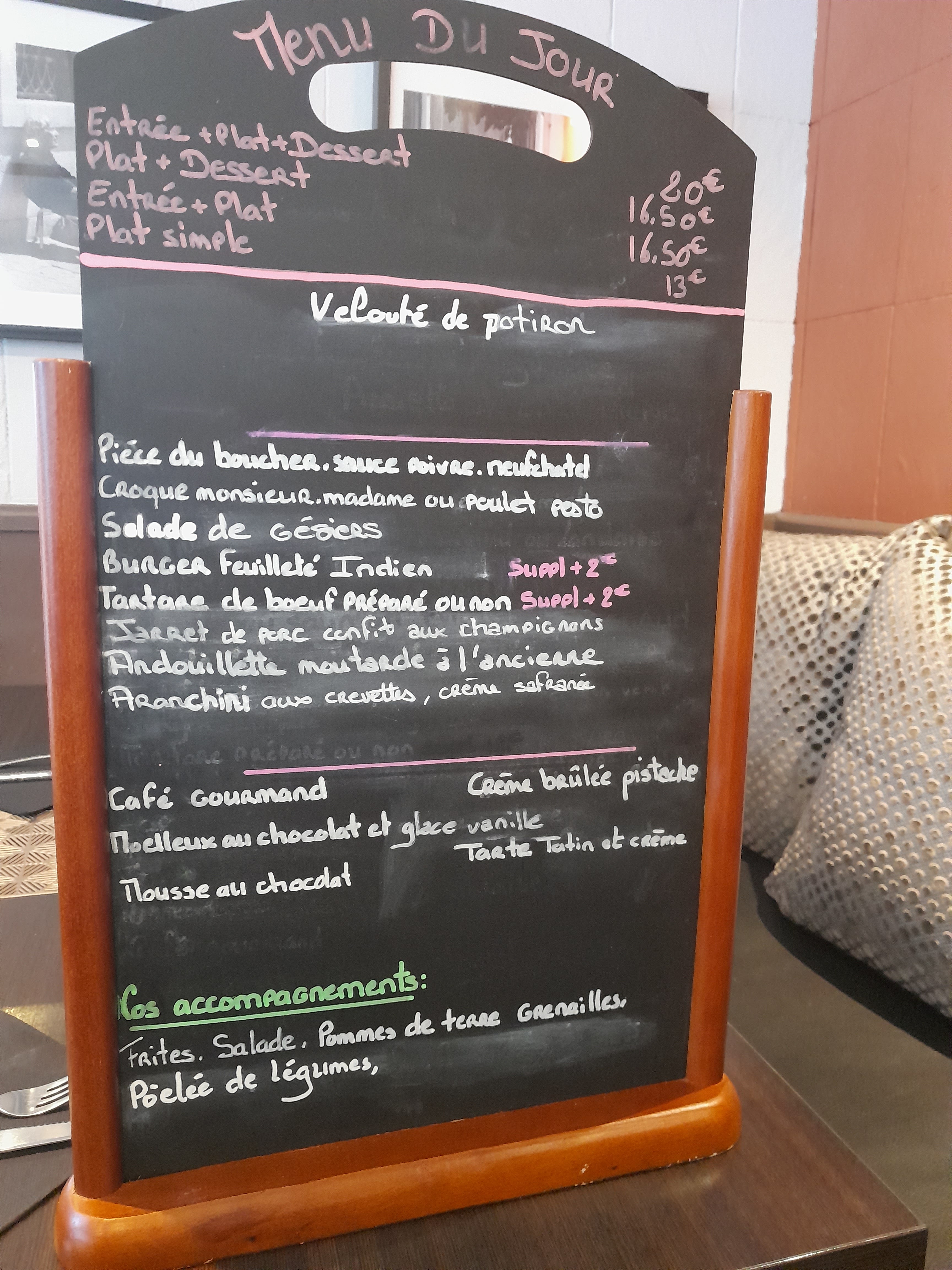 Photo n° 3 de l'avis de Michaël.� fait le 04/11/2023 à 15:24