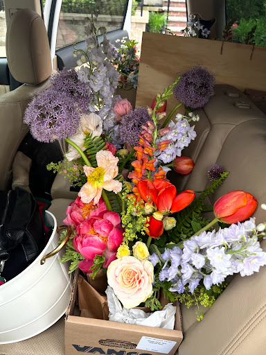 Florist «Derby Farm Flowers & Gardens», reviews and photos, 218 Massachusetts Ave, Arlington, MA 02474, USA