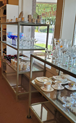 Thrift Store «Fabulously Frugal Thrift Shop», reviews and photos, 611 2nd St, Snohomish, WA 98290, USA