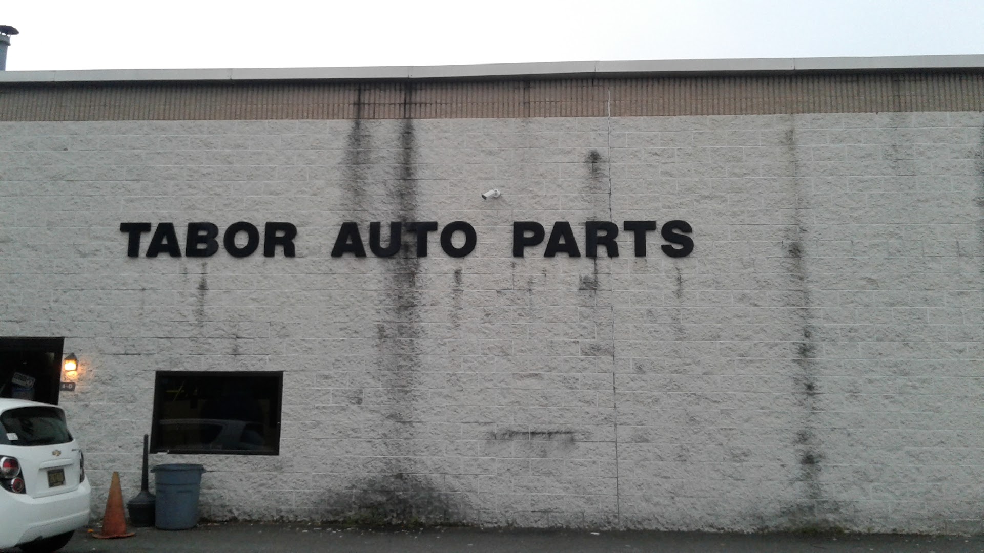 Auto parts store In Claymont DE 
