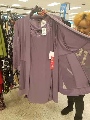 Clothing Store «Ross Dress for Less», reviews and photos, 8090 Mall Pkwy, Lithonia, GA 30038, USA