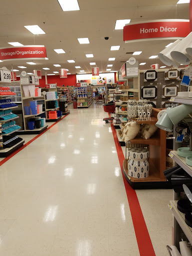 Department Store «Target», reviews and photos, 33860 S Gratiot Ave, Charter Twp of Clinton, MI 48035, USA