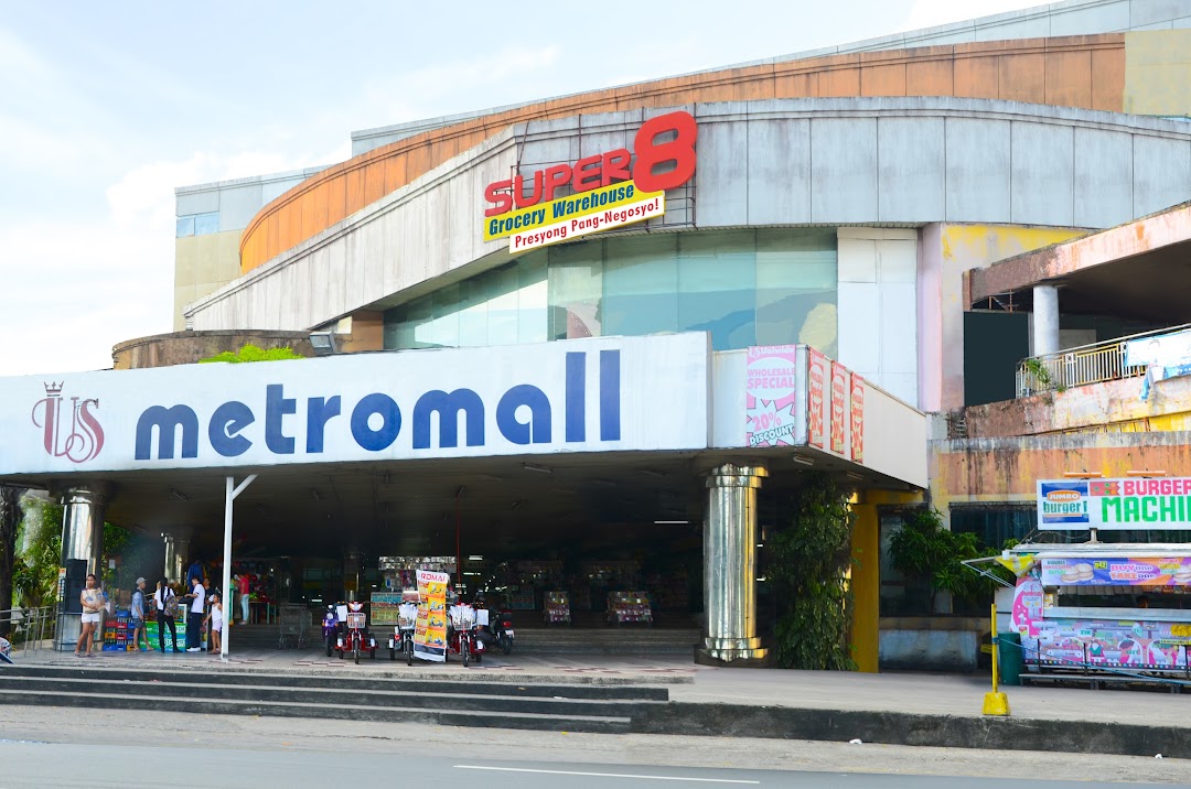 Super 8 Grocery WarehouseLas Piñas City