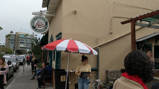 Restaurant «Alta Coffee & Restaurant», reviews and photos, 506 31st St, Newport Beach, CA 92663, USA
