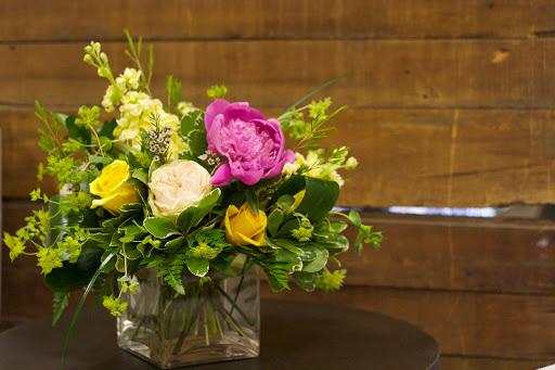 Home Goods Store «Rusted Window», reviews and photos, 99 E Carmel Dr Suite 140, Carmel, IN 46032, USA