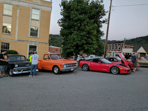 Auto Parts Store «NAPA Auto Parts - Broyles Auto Parts», reviews and photos, 103 S Union St, Gainesboro, TN 38562, USA