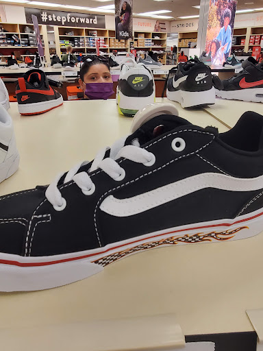 Shoe Store «Famous Footwear», reviews and photos, 5500 Grossmont Center Dr, La Mesa, CA 91942, USA