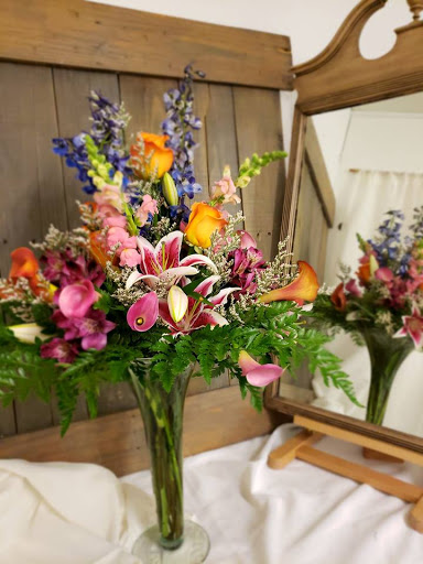 Florist «Flowers by Nancy, too!», reviews and photos, 1208 Ranch Rd 620 S, Lakeway, TX 78734, USA