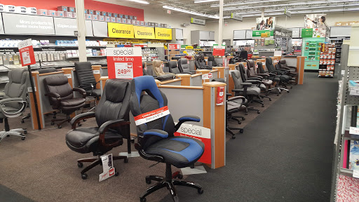 Office Supply Store «Staples», reviews and photos, 7708 Richmond Hwy, Alexandria, VA 22306, USA