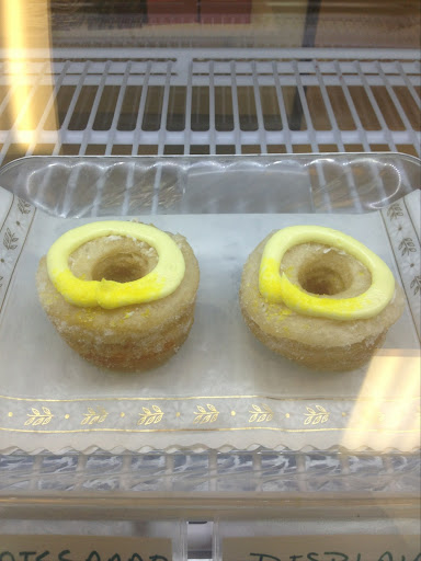 Cake Shop «Victorian Cake Company», reviews and photos, 402 E Greenway Pkwy #1, Phoenix, AZ 85022, USA