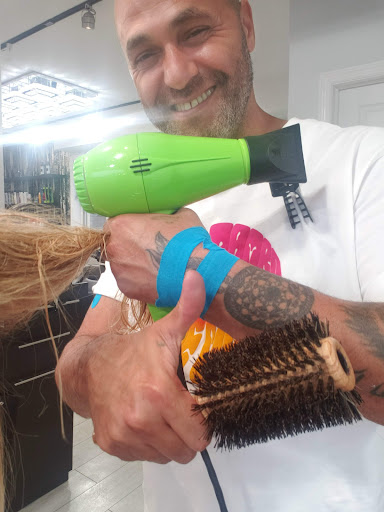 Beauty Salon «Magnifique Beauty Center Salon», reviews and photos, 30 Riveredge Rd, Tenafly, NJ 07670, USA