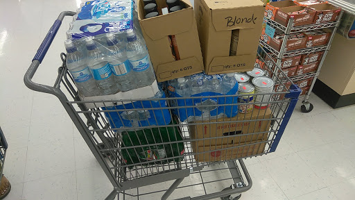 Grocery Store «Sharp Shopper Grocery Outlet», reviews and photos, 802 Berryville Ave, Winchester, VA 22601, USA