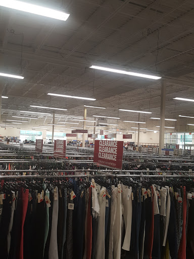 Clothing Store «Burlington Coat Factory», reviews and photos, 325 US-202, Flemington, NJ 08822, USA