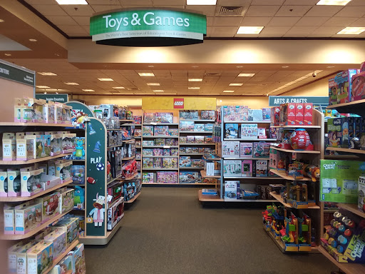 Book Store «Barnes & Noble», reviews and photos, 235 Daniel Webster Hwy, Nashua, NH 03060, USA