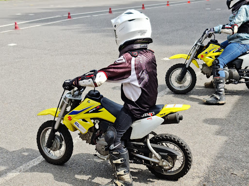 Moto Ecole EasyMonneret Meudon à Meudon, Hauts-de-Seine