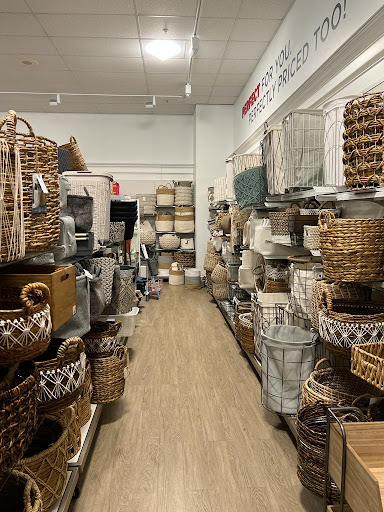 Department Store «HomeGoods», reviews and photos, 558 New York Ave, Lyndhurst, NJ 07071, USA