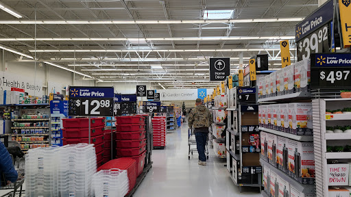 Department Store «Walmart Supercenter», reviews and photos, 201 Edwards Blvd, Lake Geneva, WI 53147, USA