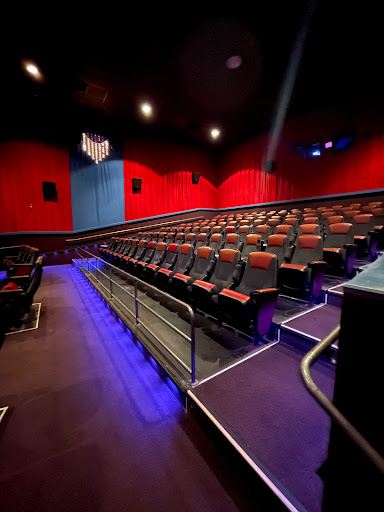 Movie Theater «R/C Kill Devil Hills Movies 10», reviews and photos, 1803 N Croatan Hwy, Kill Devil Hills, NC 27948, USA