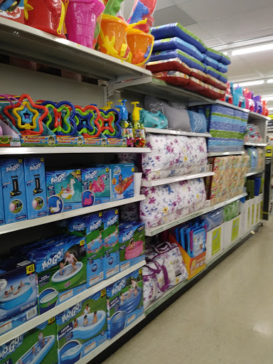 Discount Store «Dollar General», reviews and photos, 10 Fee Fee Rd, Maryland Heights, MO 63043, USA