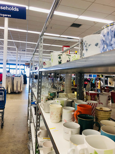 Thrift Store «Goodwill Store», reviews and photos, 2935 N Belt Line Rd, Irving, TX 75062, USA