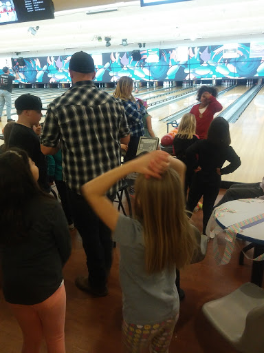 Bowling Alley «Centennial Lanes», reviews and photos, 110 E 9th Ave, Longmont, CO 80504, USA