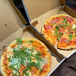 Photo n°4 de l'avis de Viki. fait le 24/06/2022 à 19:29 sur le  Pizzeria Giulio à Frankfurt