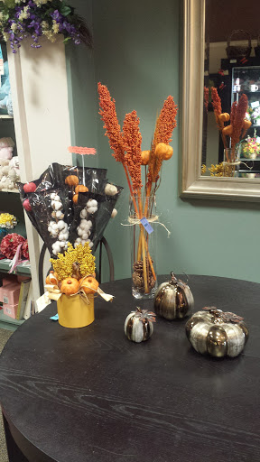 Florist «Ridley Park Florist», reviews and photos, 17 E Hinckley Ave #19, Ridley Park, PA 19078, USA