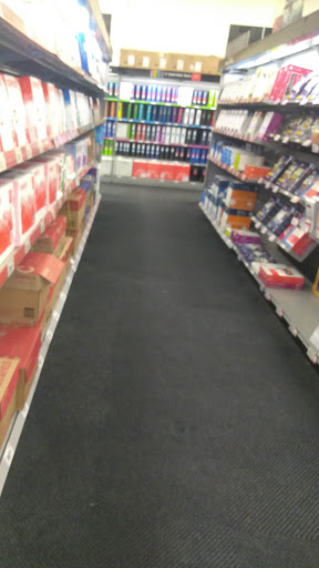 Office Supply Store «Staples», reviews and photos, 2080 W Empire Ave, Burbank, CA 91504, USA